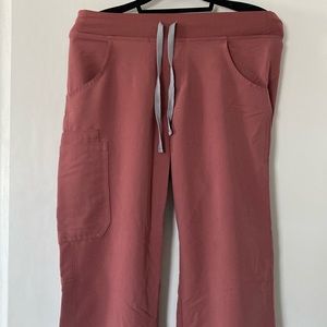Figs Mauve Kade cargo scrub pants